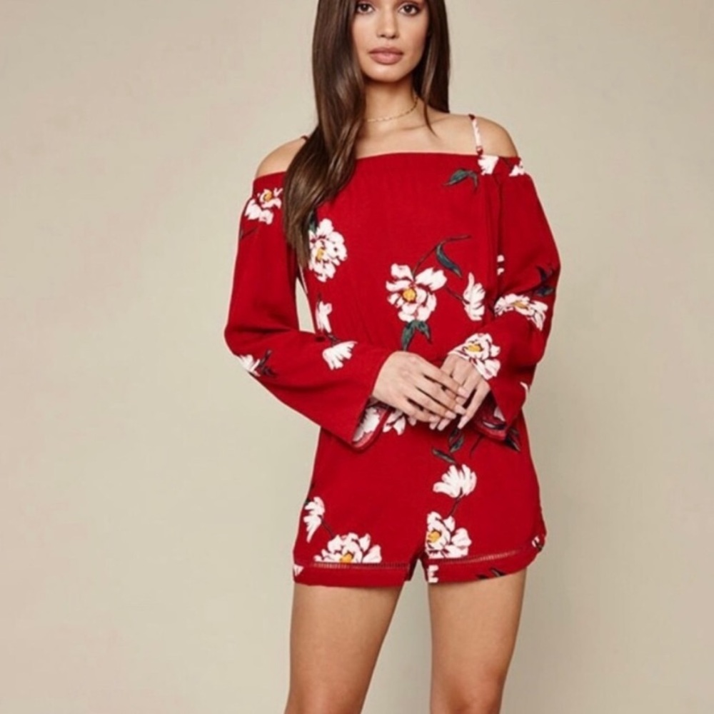 NWOT PacSun Off-the-Shoulder Floral Romper
